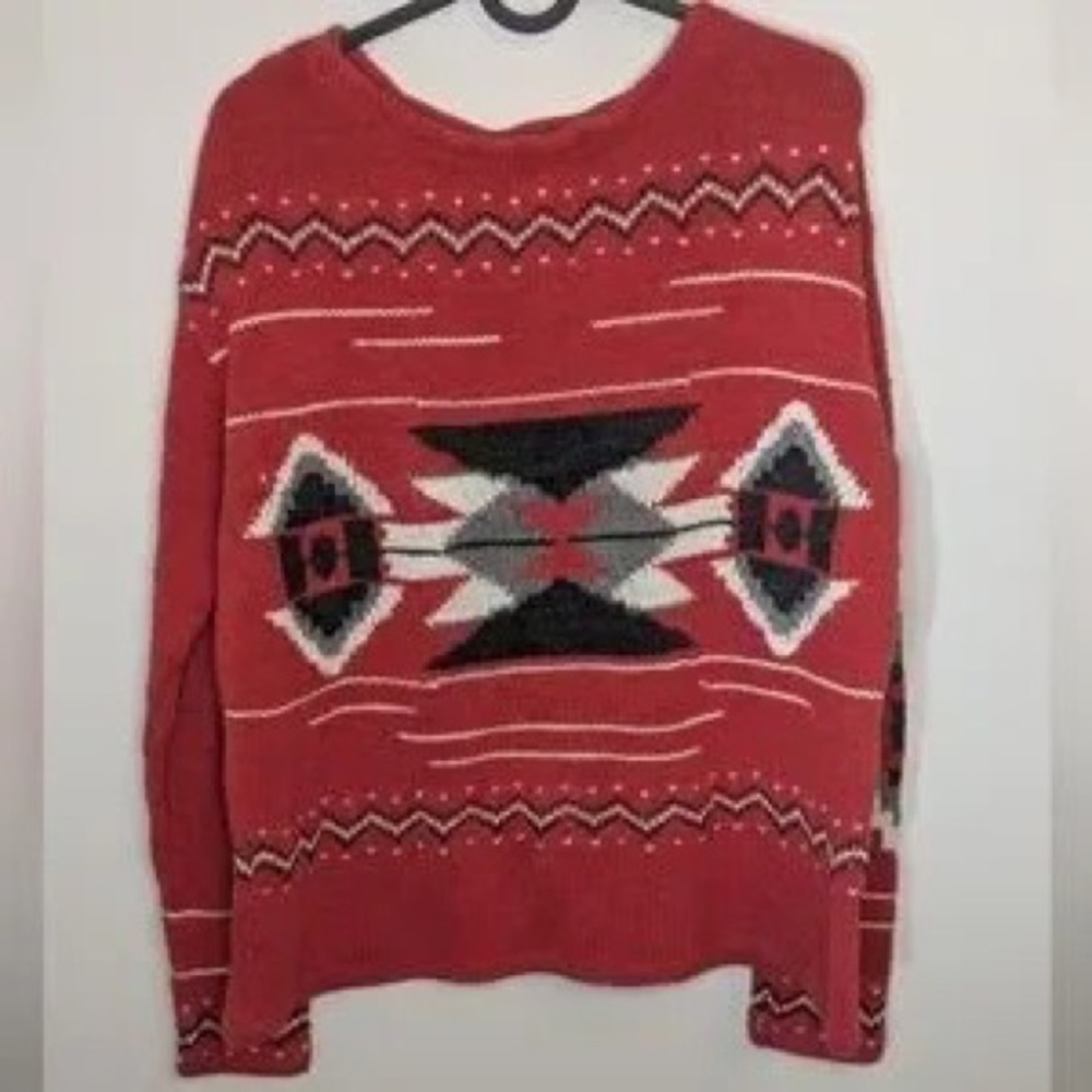 Red Geometric Pattern Sweater - image 1